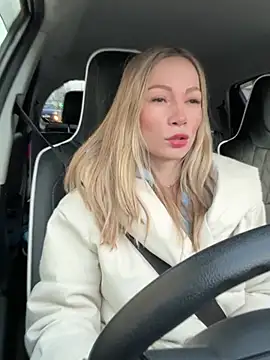 Snapshot of LavenderHot chatting on 8, 2, 2025 LavenderHot online show from 8, 2, 2025