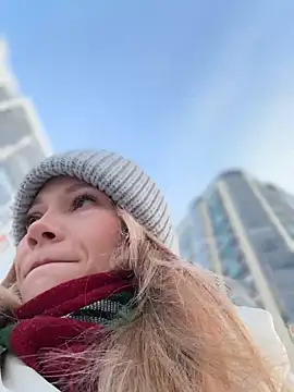 LavenderHot online show from 27, 2, 2026