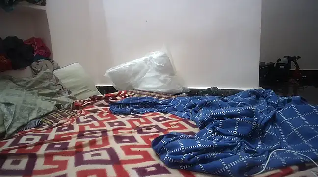 naughtymike0007 online show from 24, 1, 2025