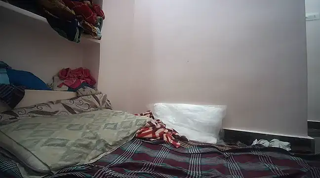 naughtymike0007 online show from 7, 2, 2025