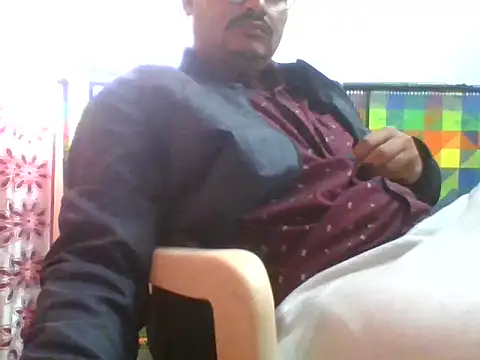 naughtymike0007 online show from 21, 12, 2025