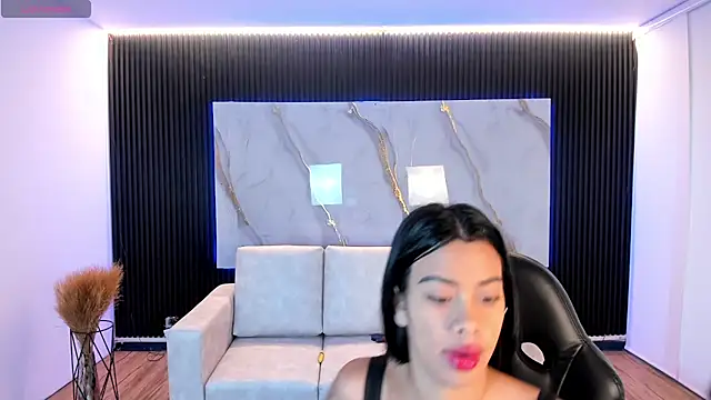 saracorraless online show from 28, 9, 2025