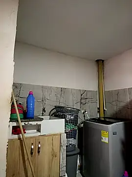 Giselabrunette25 online show from 19, 10, 2025