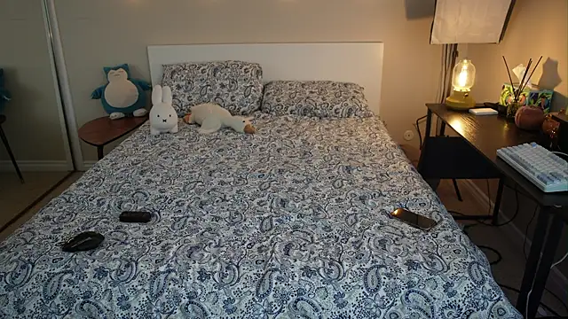 Snapshot of bestblonde chatting on 14, 12, 2025 bestblonde online show from 14, 12, 2025