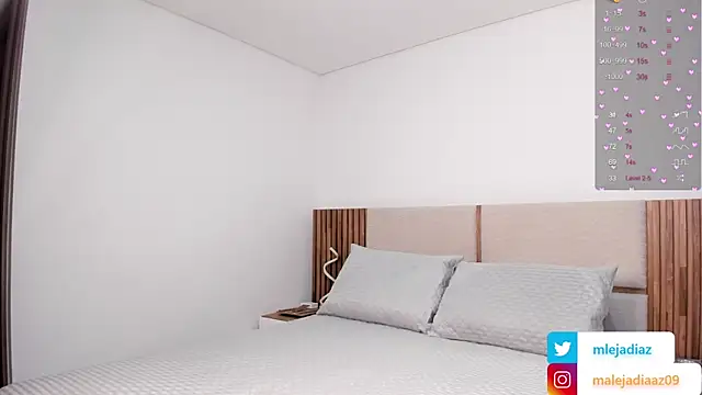 Snapshot of MalejaDiaz_ chatting on 11, 9, 2025 MalejaDiaz online show from 11, 9, 2025