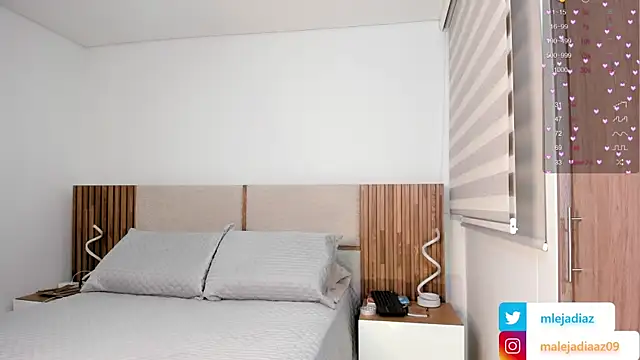 Snapshot of MalejaDiaz_ chatting on 29, 9, 2025 MalejaDiaz online show from 29, 9, 2025