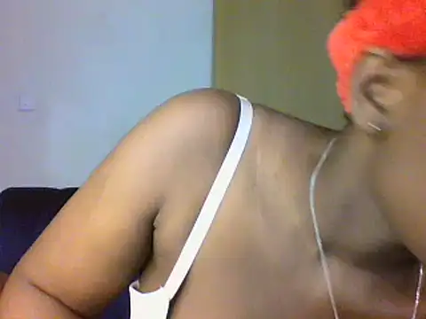 Snapshot of Thickyannah chatting on 17, 9, 2025 Thickyannah online show from 17, 9, 2025