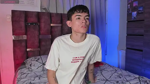 Angelo 018 online show from 15, 1, 2025