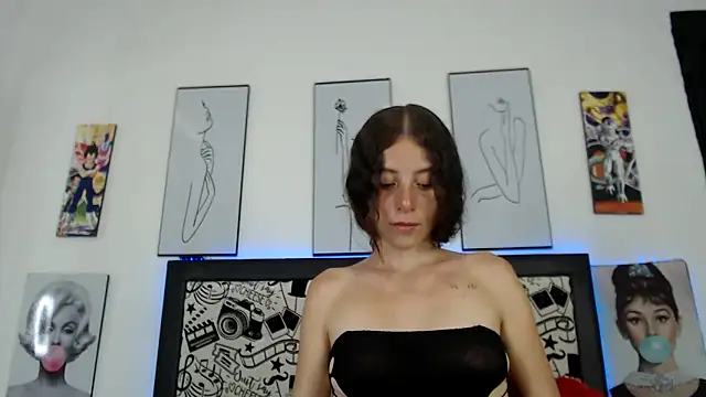 Snapshot of Rihana14 chatting on 16, 5, 2026 Rihana14 online show from 16, 5, 2026