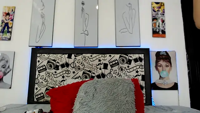 Snapshot of Rihana14 chatting on 25, 5, 2026 Rihana14 online show from 25, 5, 2026