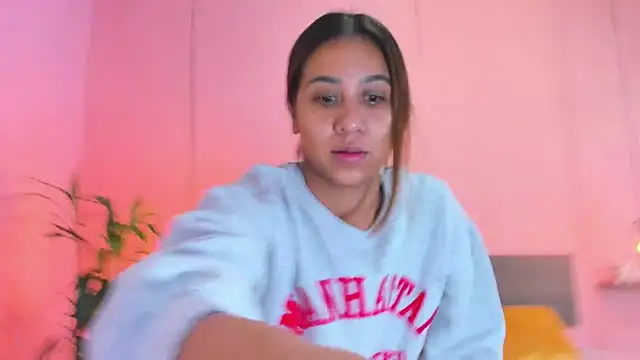 Snapshot of Alana_Suares1 chatting on 16, 3, 2025 Alana Suares1 online show from 16, 3, 2025