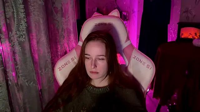 Snapshot of pearl_princess_ chatting on 20, 10, 2025 pearl princess online show from 20, 10, 2025