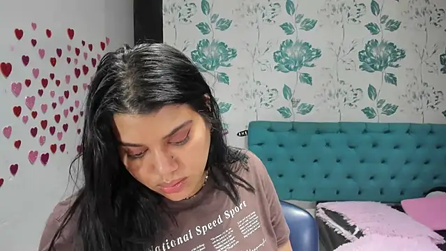 LindaBreeS online show from 5, 3, 2025