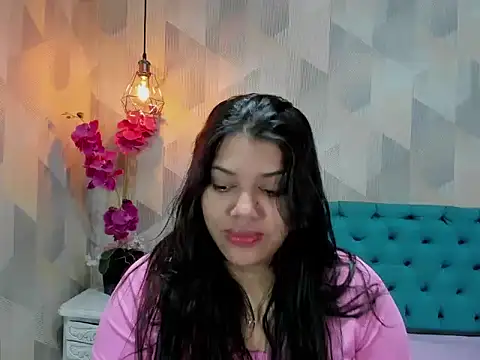 LindaBreeS online show from 23, 11, 2025