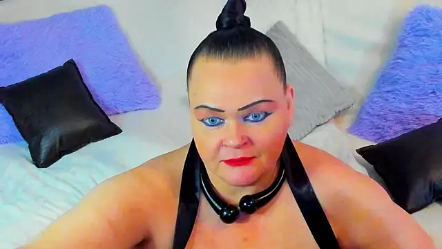 Snapshot of MilanaBiegert chatting on 16, 2, 2025 MilanaBiegert online show from 16, 2, 2025