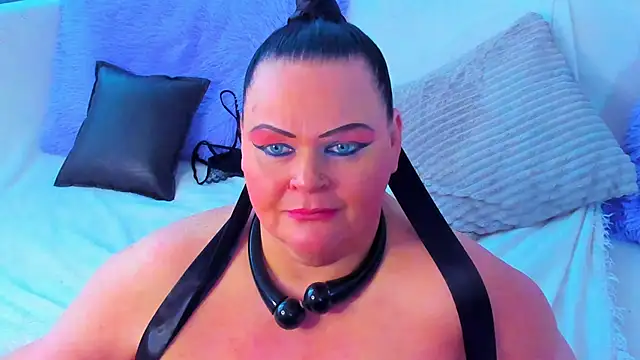 Snapshot of MilanaBiegert chatting on 1, 3, 2025 MilanaBiegert online show from 1, 3, 2025