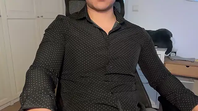 jungcock3210 online show from 6, 11, 2025