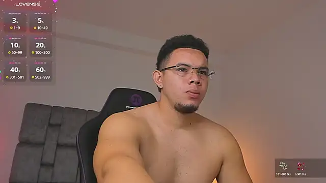 Snapshot of jhotta_fox chatting on 19, 1, 2026 jhotta fox online show from 19, 1, 2026