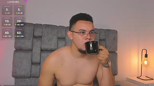 Snapshot of jhotta_fox chatting on 19, 2, 2026 jhotta fox online show from 19, 2, 2026