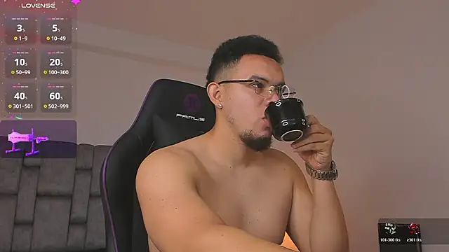 Snapshot of jhotta_fox chatting on 9, 3, 2026 jhotta fox online show from 9, 3, 2026