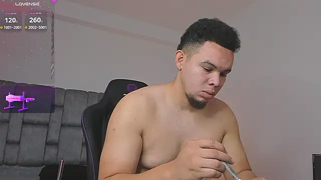 Snapshot of jhotta_fox chatting on 14, 3, 2026 jhotta fox online show from 14, 3, 2026