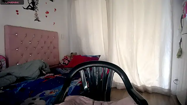 Snapshot of Kloy__sech- chatting on 17, 2, 2025 Kloy sech- online show from 17, 2, 2025