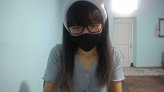 elllaaxx online show from 15, 10, 2025