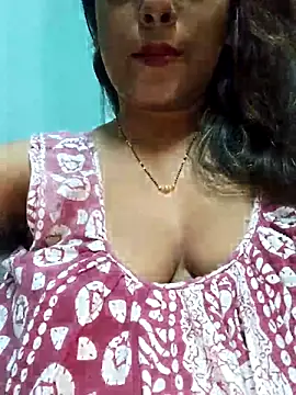 Snapshot of sexyindi_couple chatting on 13, 2, 2025 sexyindi couple online show from 13, 2, 2025
