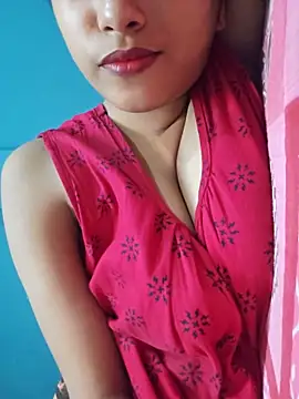 Snapshot of sexyindi_couple chatting on 16, 6, 2026 sexyindi couple online show from 16, 6, 2026