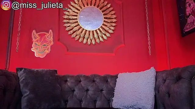 Julieta Russell online show from 29, 5, 2026