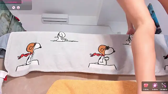 Snapshot of Bornforporn_ chatting on 6, 10, 2025 Bornforporn online show from 6, 10, 2025