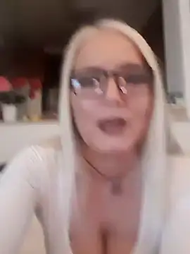 kikkastar online show from 24, 1, 2025