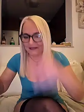 kikkastar online show from 13, 2, 2025