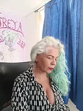 Snapshot of freyadevil333 chatting on 11, 4, 2026 freyadevil333 online show from 11, 4, 2026