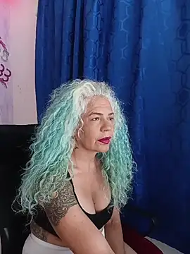 Snapshot of freyadevil333 chatting on 25, 4, 2026 freyadevil333 online show from 25, 4, 2026