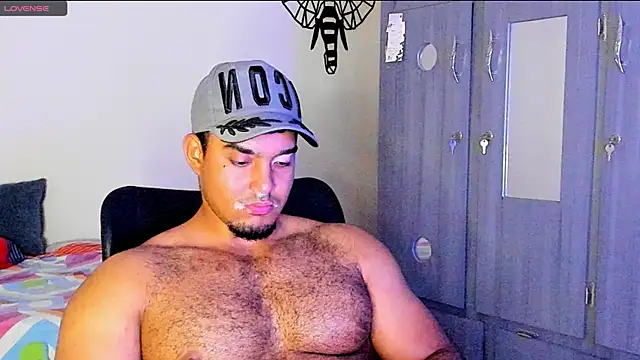 Big furry bear13 online show from 29, 1, 2025