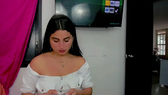 Snapshot of sunshine_uwu22 chatting on 21, 12, 2024 sunshine uwu22 online show from 21, 12, 2024