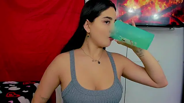 Snapshot of sunshine_uwu22 chatting on 11, 3, 2025 sunshine uwu22 online show from 11, 3, 2025