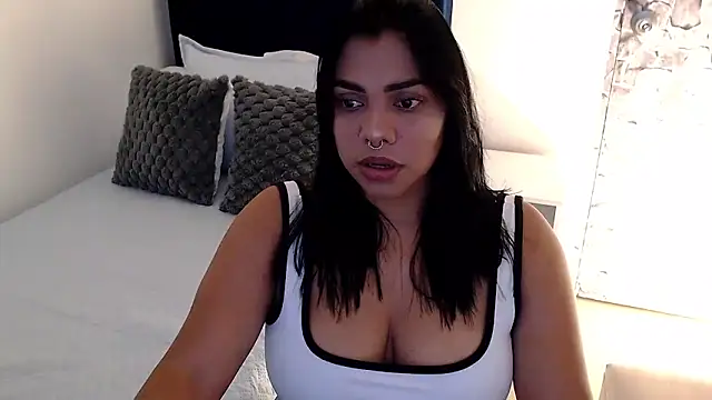 Snapshot of angela_santana_ chatting on 27, 9, 2025 angela santana  online show from 27, 9, 2025