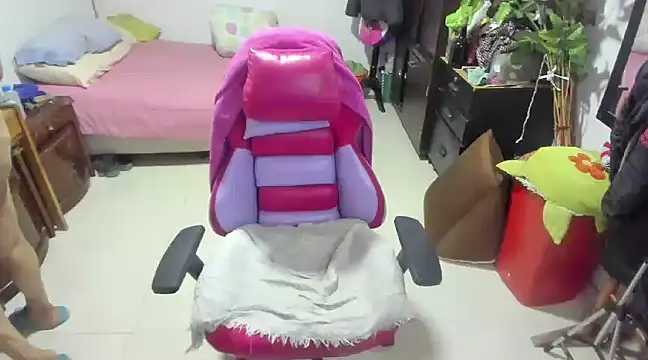 Snapshot of Mrs_mommy_ chatting on 17, 1, 2025 Mrs mommy  online show from 17, 1, 2025