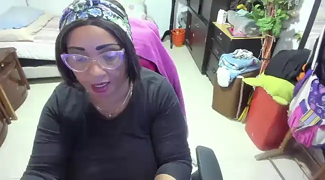 Mrs mommy  online show from 29, 1, 2025