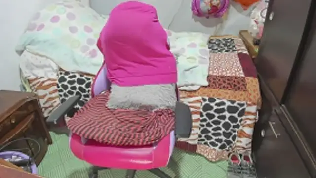 Mrs mommy  online show from 4, 2, 2026