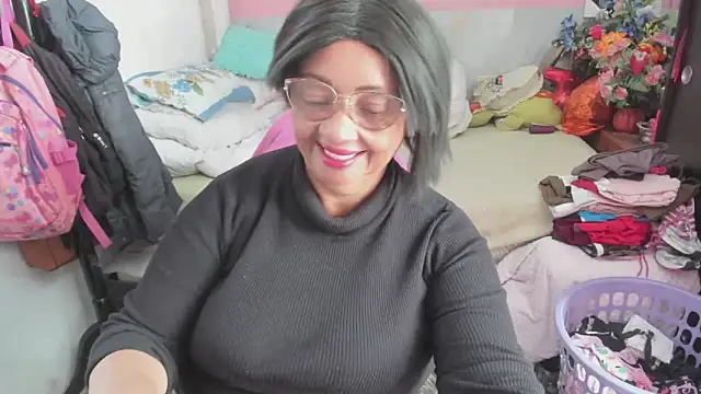 Mrs mommy  online show from 6, 5, 2026