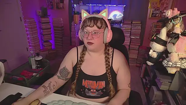 Snapshot of FatVeronica chatting on 27, 6, 2026 FatVeronica online show from 27, 6, 2026