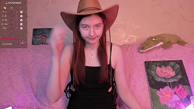 Snapshot of Ksuhesa chatting on 3, 3, 2025 Ksuhesa online show from 3, 3, 2025