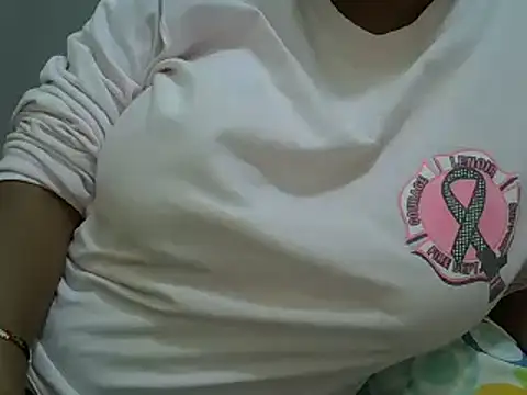 Snapshot of ana_faden chatting on 3, 3, 2025 ana faden online show from 3, 3, 2025