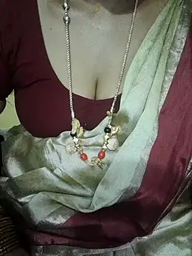 Snapshot of negatamil chatting on 24, 10, 2025 negatamil online show from 24, 10, 2025