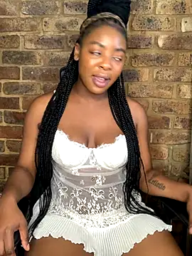 Snapshot of Ass-Queen chatting on 19, 9, 2025 Ass-Queen online show from 19, 9, 2025