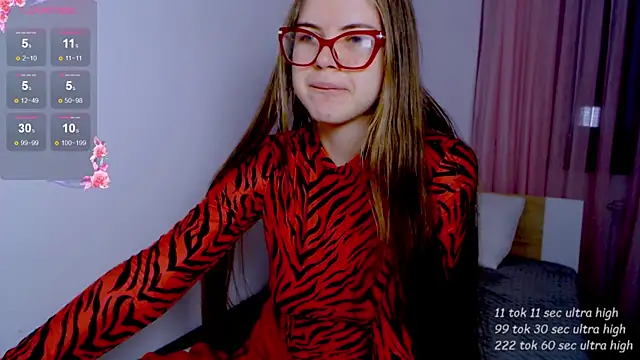 Sarah HS online show from 3, 5, 2026