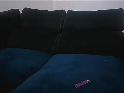 Snapshot of Daneris chatting on 4, 2, 2025 Daneris online show from 4, 2, 2025